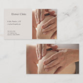 Hogere man heeft handen op z'n knie. visitekaartje (Voorkant / Achterkant)