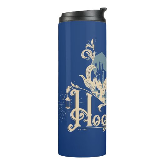 HOGSMEADE™  Village Graphic Thermosbeker (Gedraaid links)