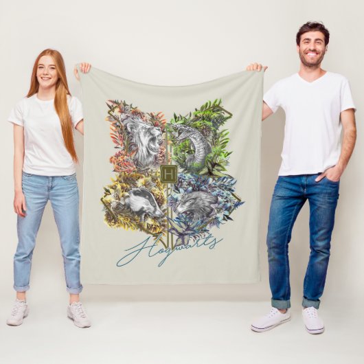 HOGWARTS™ Badge Bloem Grafisch Fleece Deken (In situ)