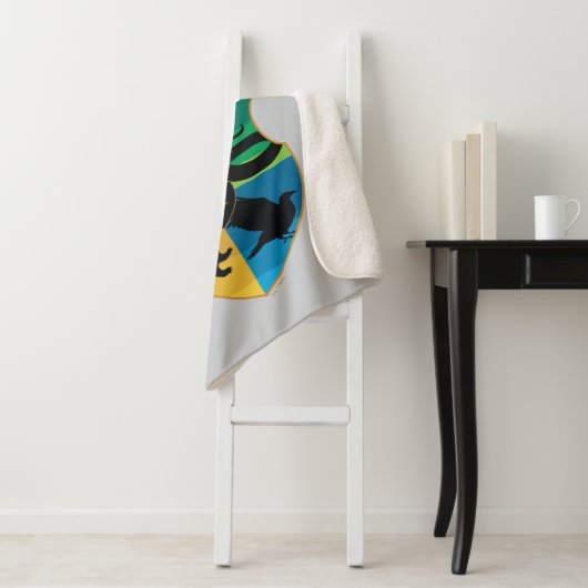 HOGWARTS™ Castle Crest House Pride Badge Sherpa Deken (In situ)