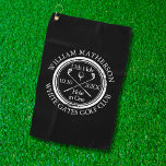 Hol in één klassieke zwart-wit golfhanddoek<br><div class="desc">Met een verouderd stempel effect klassieke retro ontwerp. Personaliseer de naam,  het nummer van het locatiegat en de datum van de creëer om een geweldige aandenken te vieren om die fantastische hole-in-one te vieren. U kunt de achtergrond aanpassen aan uw favoriete kleur. Ontworpen door Thisnotme©</div>