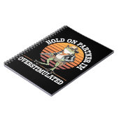 Hold On Partner Ik ben overprikkelde cowboykikker Notitieboek (Linkerzijde)