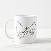Holding Hands Custom Name Valentine Mug Koffiemok (Links)
