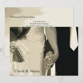 Holding Hands Wedding Rehearsal Dinner Invitation Kaart (Voorkant / Achterkant)