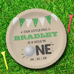 Hole in one boys Golf 1st Birthday Par-t-shirt Papieren Bordje<br><div class="desc">Vier in stijl met deze trendy 1e verjaardagsfeestje papieren borden. Het ontwerp is gemakkelijk te personaliseren met uw eigen formulering en uw familie en vrienden zullen blij zijn wanneer ze deze fantastische partij borden zien. Overeenkomende partij items zijn te vinden in de collectie.</div>