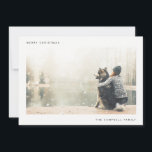 HOLIDAIRE FOTO-KAART | Moderne minimale kerstmis Feestdagenkaart<br><div class="desc">Creëer een blijvende indruk van dit vakantieseizoen met een mooie moderne kleine kerstkaart. Deze kaart is voorzien van een modern,  minimalistisch,  schoon ontwerp met uw perfecte feestfoto. Mis niet het coördinerende Moderne Minimale Kerstmis-Collectie in de winkel "Lieve schoonheid!".</div>