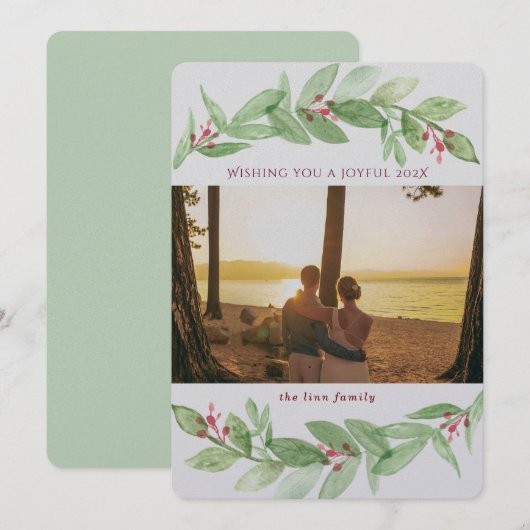 Holiday Greenery Berries Joyful Family Foto Feestdagenkaart (Voorkant / Achterkant)