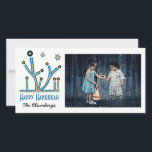 Holiday Happy Hanukkah Kaart "Menorah Bling"<br><div class="desc">Happy Holiday, Hanukkah-fotokaart, "Menorah Bling" Glossy, fotokaart met witte envelop. Personaliseer door foto's en de formulering te vervangen, "Happy Hanukkah, Blumbergs" Pas de tekst aan door uw favoriete doopvontstijl, kleur en grootte te kiezen. Bedankt om te stoppen en te winkelen. Veel waardering. Happy Hanukkah! Deel je speciale momenten overal met...</div>
