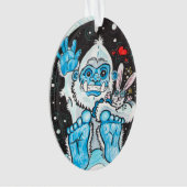 Holiday Hugs Yeti Ornament (voorkant)