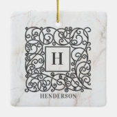Holiday White Marble Monogram Familienaam Keramisch Ornament (Achterkant)