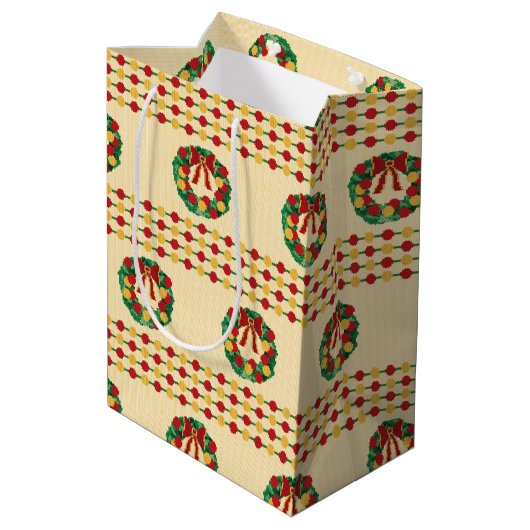 Holiday Wreath Knit Medium Cadeauzakje (Achterkant Gekanteld)