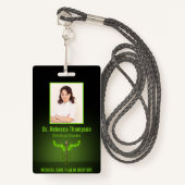 Holistic Alternative Medical Caduceus Green Leaves Badge (Voorkant met draagriem)