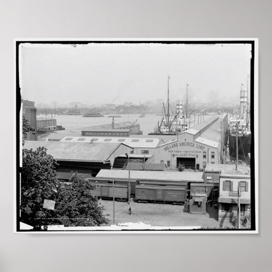 Holland-America Line piers, Hoboken, N.J. c1905 Poster (Voorkant)