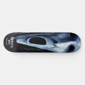Hollow-eyed phantom witch etching on blue-black persoonlijk skateboard (Horizontaal)