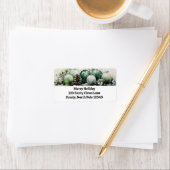 Holly and Pine Garlands Retouradres Labels (Insitu)