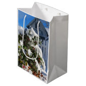 Holly Berries in Snow - Martha's wijngaard Medium Cadeauzakje (Voorkant Gekanteld)