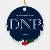Holly Berry Blue White DNP Afstuderen Naam Jaar Keramisch Ornament (Voorkant)