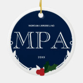 Holly Berry Blue White MPA Afstuderen Naam Jaar Keramisch Ornament (Achterkant)