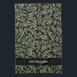 Holly en Berries op Black Holiday Kerstmis Theedoek<br><div class="desc">Prachtige keukenhanddoeken voor thuis,  feestcadeaus,  feestvieren,  elegante heilige en bessen op elke kleurachtergrond (wij shows zwart) en gepersonaliseerd met jouw naam of een andere boodschap. Punten in onze winkel koppelen.</div>