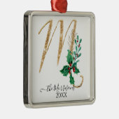 Holly Foliage Monogram M Gold Glitter Kerstmis Metalen Ornament (Rechts)