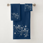 Holly Jolly AF | Glanzend Silver Faux Folie Script Bad Handdoek (Insitu)
