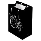 Holly Jolly AF | Glanzend Silver Faux Folie Script Medium Cadeauzakje (Voorkant Gekanteld)