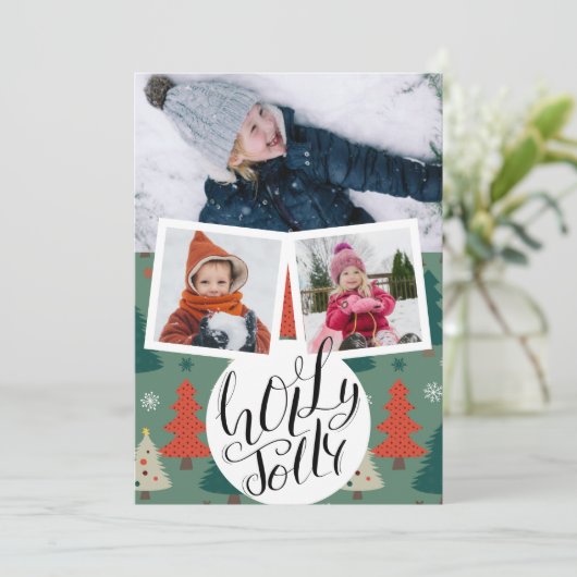 Holly Jolly Fun Script-kerstinboomfoto Feestdagenkaart (Staand voorkant)