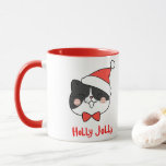 Holly Jolly Schattige Kawaii Santa Cat Christmas Mok<br><div class="desc">Geniet in feestelijke stijl met deze Holly Jolly Santa Cat Christmas-Mok! Met een onweerstaanbaar schattig kawaii-kat in een kerstmuts, is deze vrolijke vakantie-mok ideaal voor warme cacao, thee of uw favoriete koffie. Een leuk en feestelijk cadeau voor kattenliefhebbers, vakantieliefhebbers of iedereen die een vleugje schattig is met hun kerstgeest. Geweldig...</div>