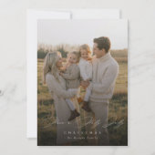 Holly Jolly Script Modern Family Christmas Photo Feestdagenkaart (Voorkant)