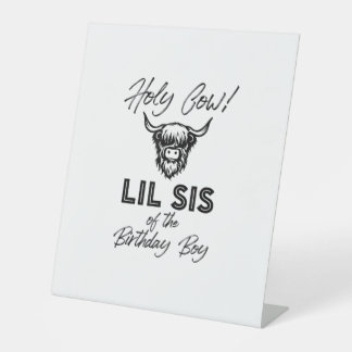 Holly Koe Lil Sis van de Birthday Boy Highland Koe Reclamebord Met Voetstuk