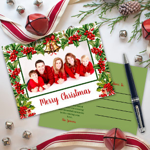 Holly Leaves and Berries Vrolijk Kerstfeest Foto Feestdagenkaart