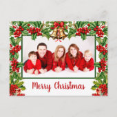 Holly Leaves and Berries Vrolijk Kerstfeest Foto Feestdagenkaart (Voorkant)