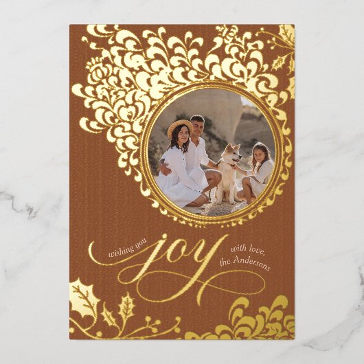  Holly One Foto Boho Bruin Kerstvreugde Folie Feestdagenkaart (Voorkant)