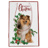 Holly Red Berry Shetland Sheepdog Kerstmis Medium Cadeauzakje (Voorkant)