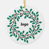 Holly Wreath Logo Business Keramisch Ornament (Voorkant)