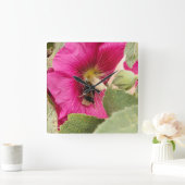 Hollyhock bumble bee vierkante wandklok (Huis)