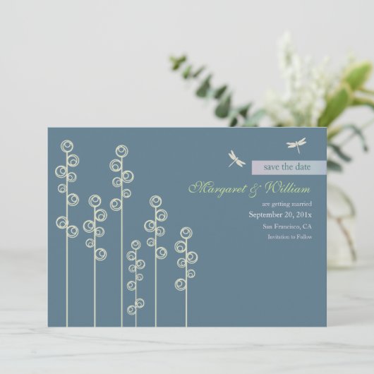 Hollyhock & Dragon Fly Save the Date Aankondiging (Staand voorkant)