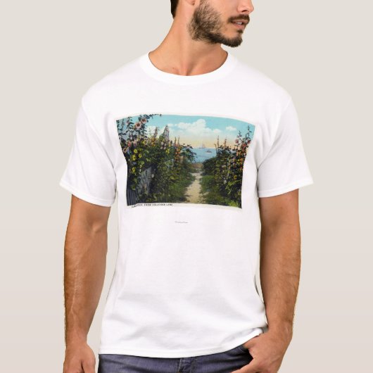 Hollyhock Lane Uitzicht van de haven T-shirt (Voorkant)