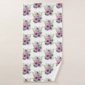 Hollyhocks and Blue Flowers with Bumble BEES Badhanddoek (Badhanddoek)