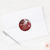 Hollywood bruiloft aankondiging paar rood ronde sticker (Envelop)