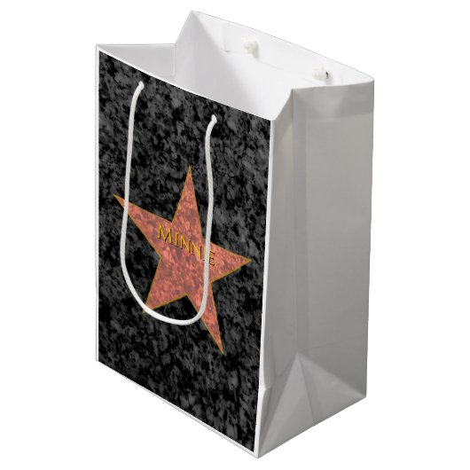Hollywoodster gepersonaliseerd medium cadeauzakje (Voorkant Gekanteld)