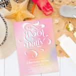Holografisch roze poolpartij script zwemt op 16 pu kaart<br><div class="desc">Maak een spatje met onze holografische regenbooggradiënt Sweet 16 zomers uitnodiging. De het manuscriptdraden van de poolpartij voegen een pret en trendy aanraking aan uw viering toe. Duif in de zomer en maak een spetter met deze uitnodiging,  met pastelroze paarse regenbooggradiënt.</div>