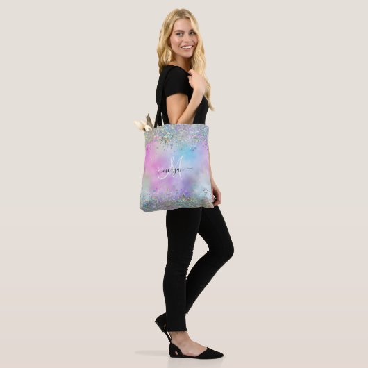 Holografische Glitter Regenboog Pastels Monogram Tote Bag (Op model)