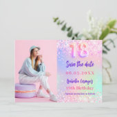 Holografische roze paarse foto 18e verjaardag save the date (Staand voorkant)