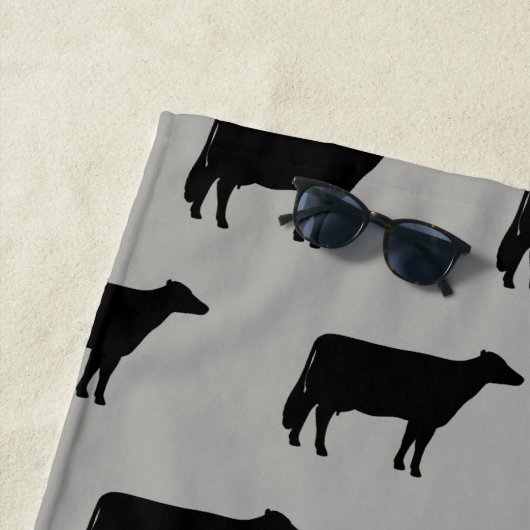 Holstein Cow Silhouettes Pattern Grey and Black Strandlaken (In situ)