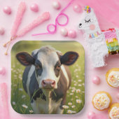 Holstein Koe in groene weide met madeliefjes Papieren Bordje (Feest)