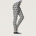 Holstein Koe Silhouetten Patroon Zwart en Grijs Leggings<br><div class="desc">Black Holstein Koe Silhouette Grey en Black Pattern Leggings. Schattigee leggings voor koe liefhebbers. Leuk voor de sportschool,  yogales,  of gewoon ontspannen thuis. Bekijk Jenn's Doodle World voor nog meer ongewone leggings en boerderijen dierlijke silhouetproducten.</div>