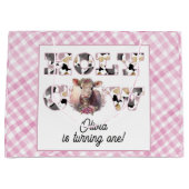 Holy Koe Pink Gingham Girl Verjaardag Gift Bag Groot Cadeauzakje (Voorkant)