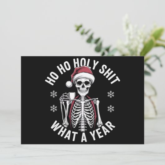 Holy Shirt wat een jaar kerst Humor skelet Feestdagenkaart (Staand voorkant)