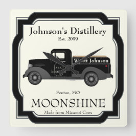 Home Bar Fun Moonshine Jug  Truck Vierkante Klok